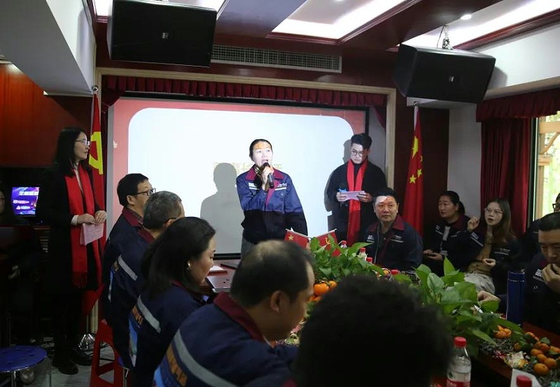 同心创变 共赢未来 广东鑫钻2021年会盛典 (4)