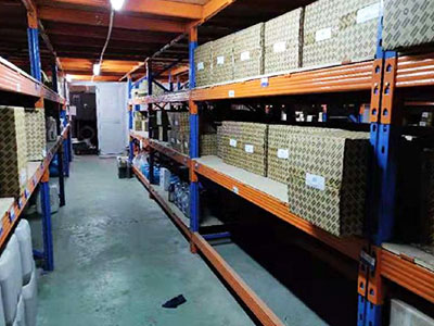 鑫钻产品展示区域